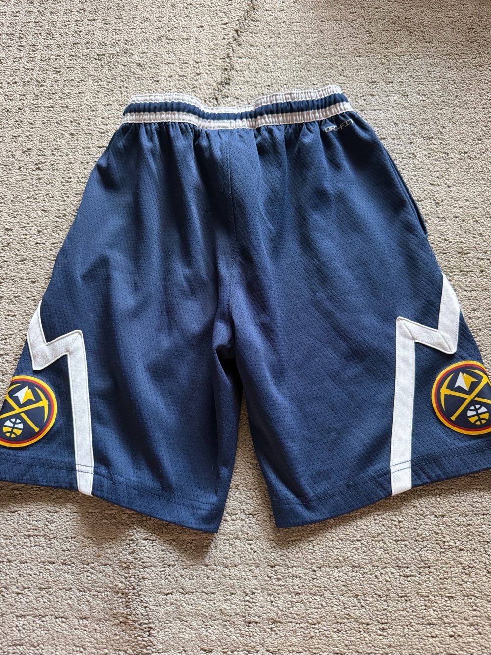 Youth Nike Denver Nuggets Shorts - Picture 2 of 4